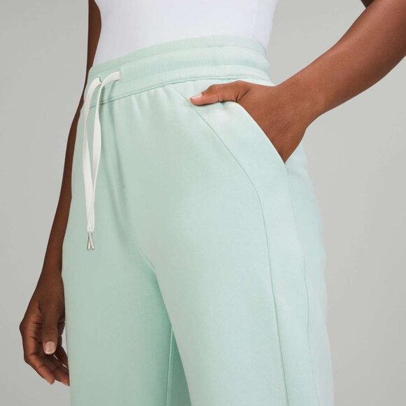 lululemon athletica Pants - Lululemon Scuba Relaxed High-Rise Jogger Delicate Mint EUC